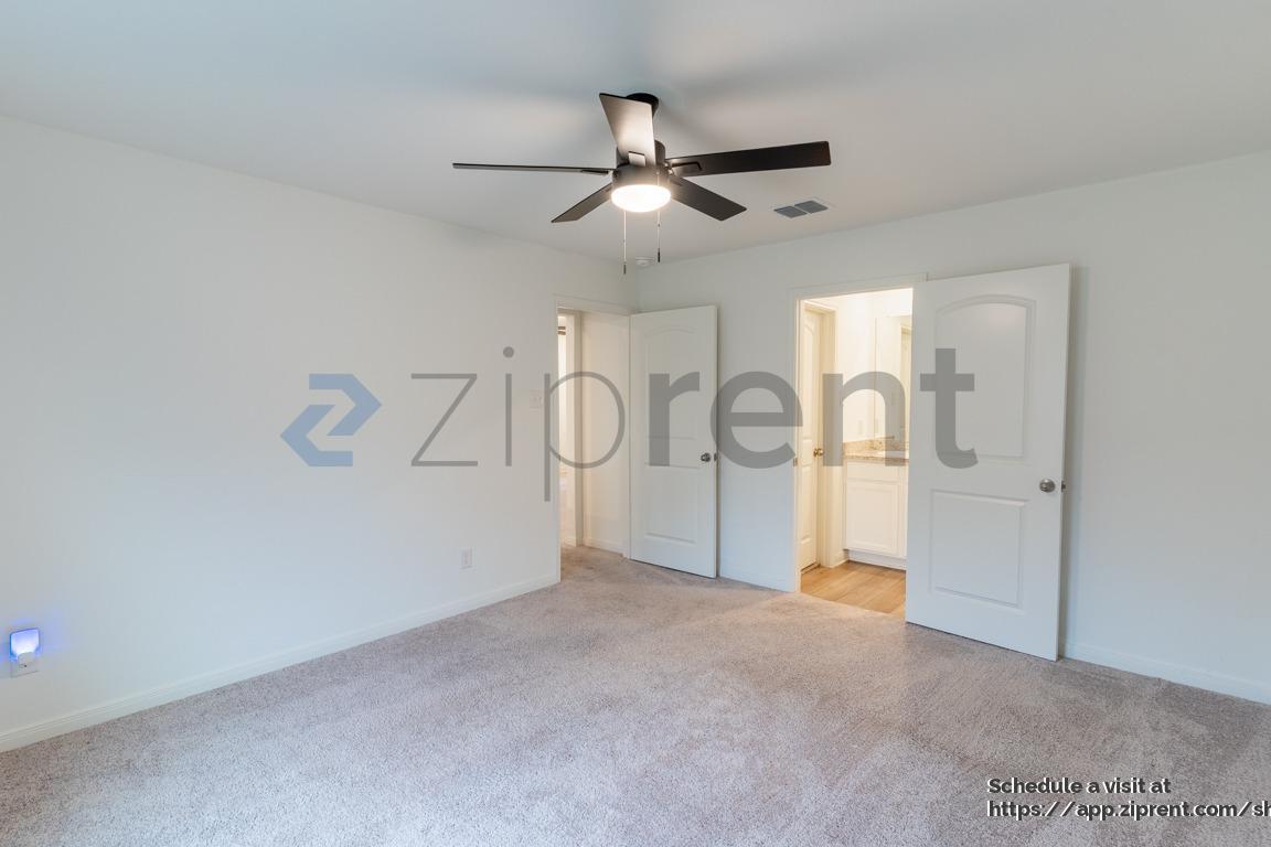 Building Photo - 366 Fairlawn Wy