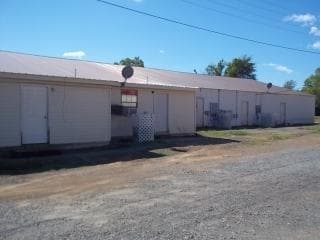 Building Photo - 716 Highway 59 N