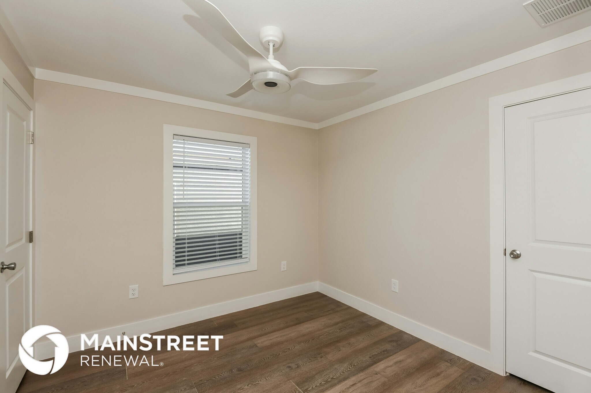 Building Photo - 2120 Belzise Terrace