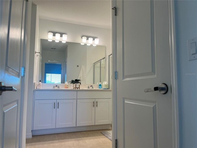 Building Photo - 11306 Fieldstone Dr