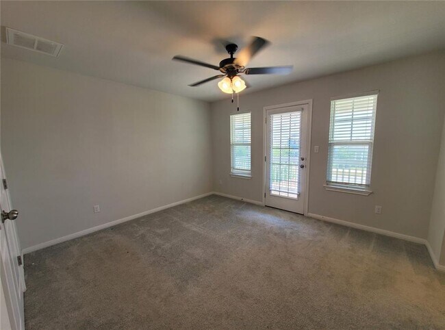 Building Photo - San Marcos 3-Bedroom Home Available for Lease
