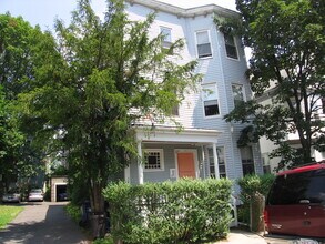 Building Photo - 12 Anson St