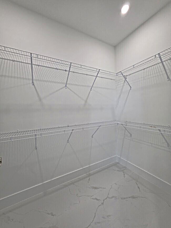 Building Photo - 3717 16th St W