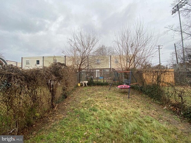 Building Photo - 2104 N 11th St