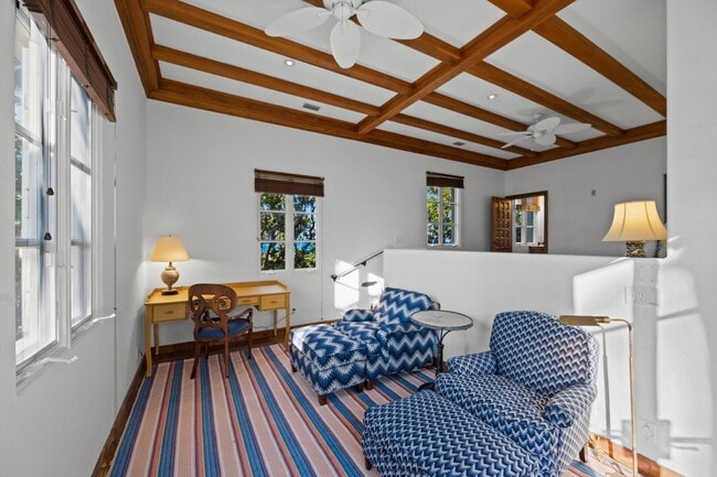 Building Photo - 240 N Ocean Blvd