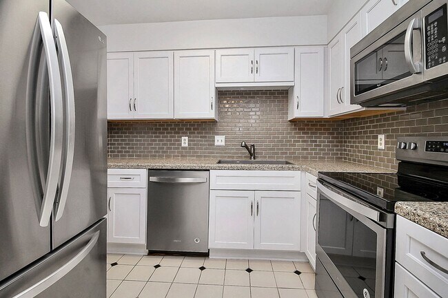 Building Photo - 2-Bedroom in the perfect location! ***First month free with a 13-month lease.***