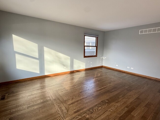 Building Photo - 267 N Idlewild Ave