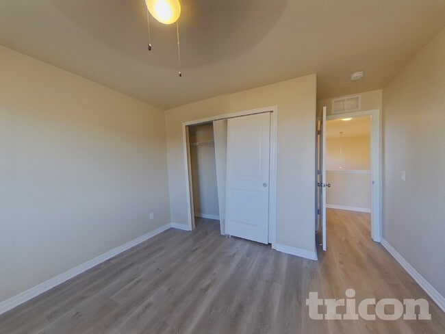 Building Photo - 12760 Mount Oxford Pl