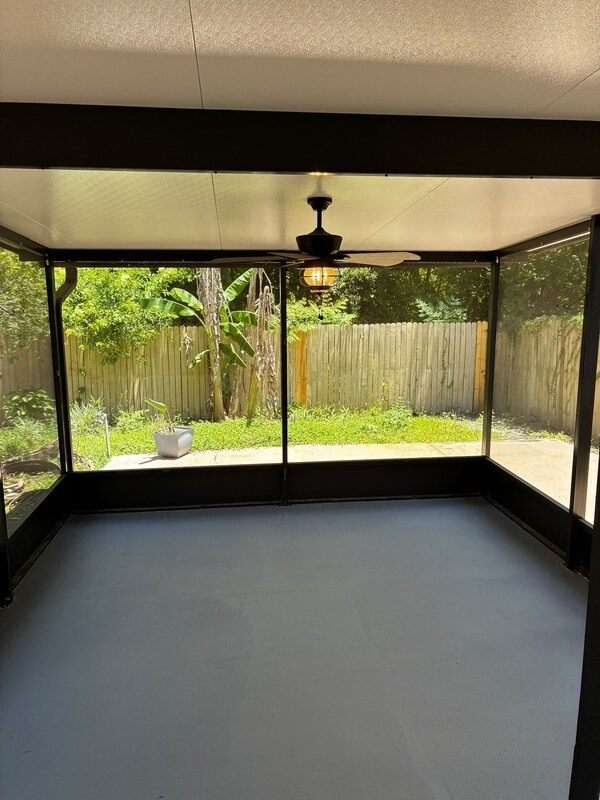 Building Photo - 11671 Tanager Dr