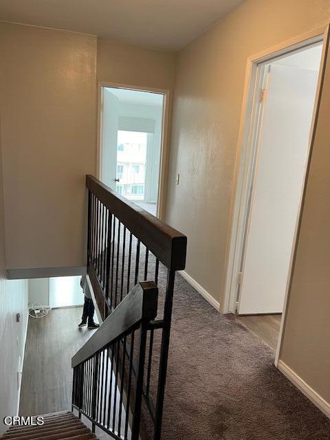 Building Photo - 291 E Surfside Dr