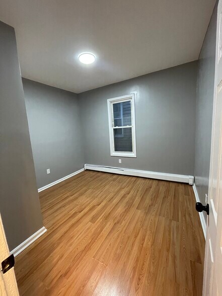 3rd Bedroom - 384 Badger Ave