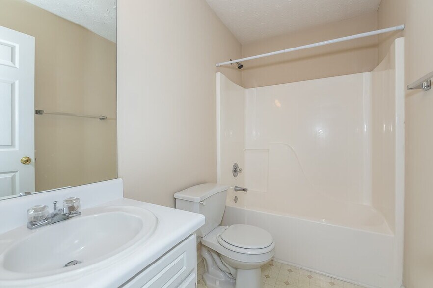 Building Photo - 4171 Edenbrooke Cir SW