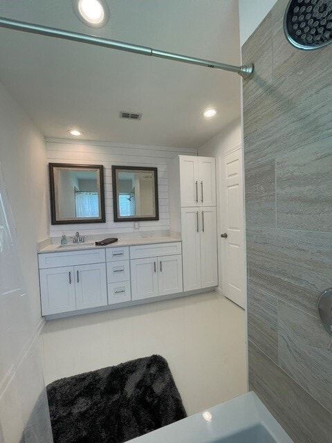 Building Photo - 10923 Birch Dr