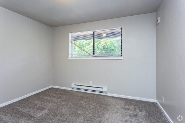 2BR, 1BA - 825SF - Bedroom - Timber Heights