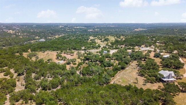 Building Photo - 2591 Spring Valley Dr