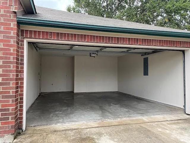 Building Photo - 516 Tenison Ln