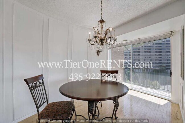 Building Photo - This property offers a NO DEPOSIT option available for qualified renters