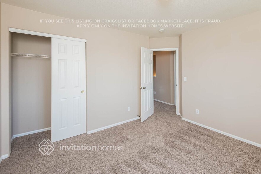 Building Photo - 14378 E 47th Dr