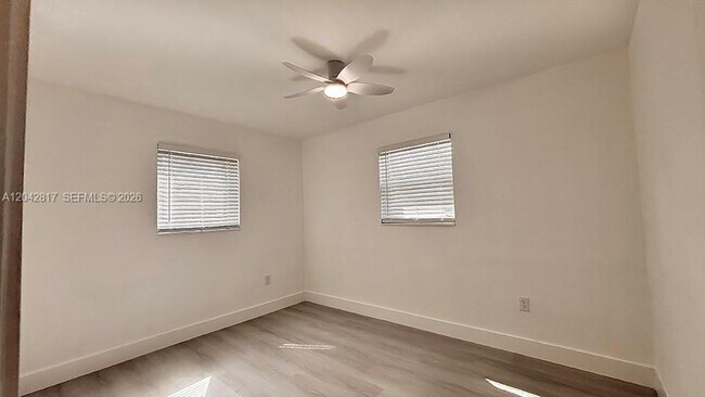 Building Photo - 721 N 68th Terrace