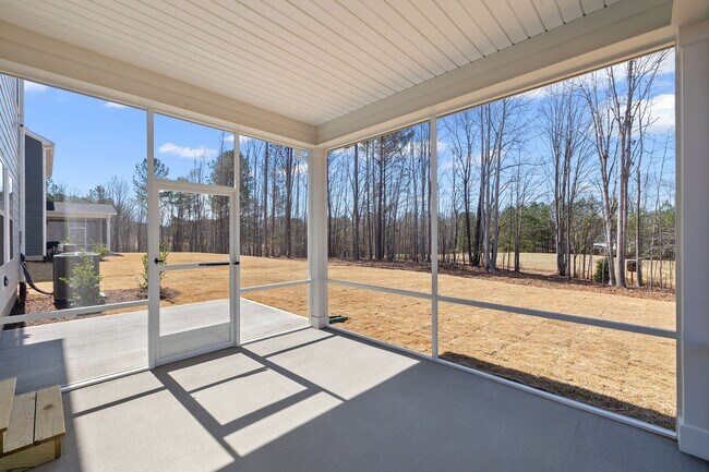 Building Photo - ***Brand New 4/3 in Olde Liberty Golf Community***