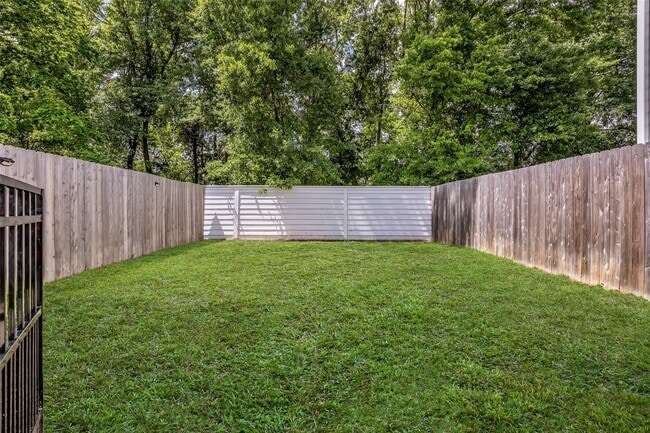 Building Photo - 5303 Donovan Gdns Ln