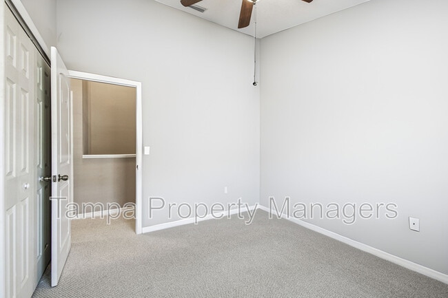 Building Photo - 5704 Kingletsound