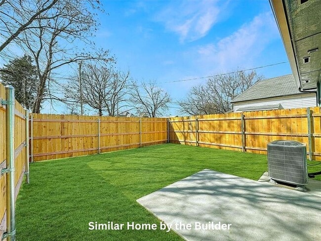 Building Photo - 2126 NW Carroll Ave