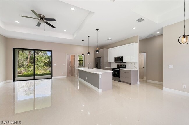 Building Photo - 630 Loleta Ct