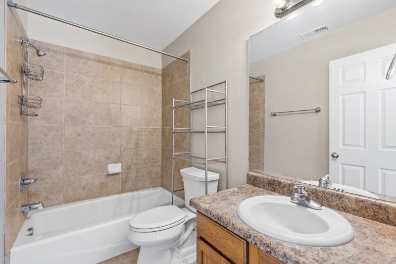 Building Photo - 1488 S Noelle Ln