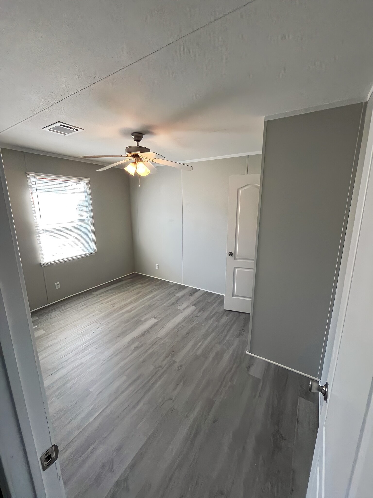 Building Photo - 110 N Michigan St