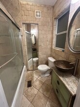 Building Photo - 833 5th Ave N