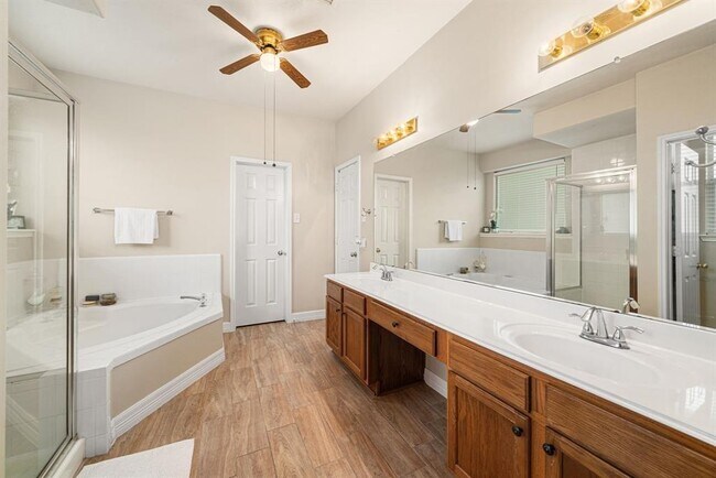 Building Photo - 1502 Park Harbor Oaks Ct