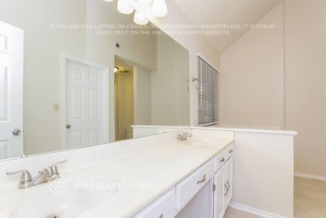 Building Photo - 1257 Moorfield Trce NW
