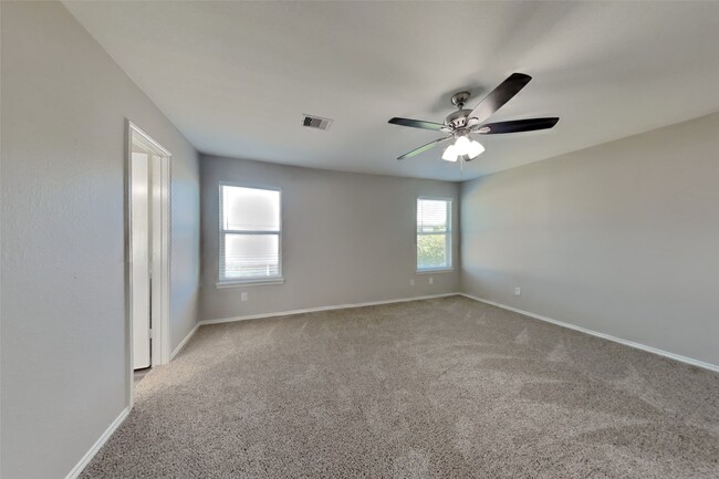 Building Photo - 18230 Temple Hill Ln