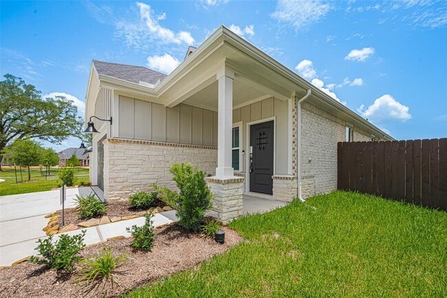 Building Photo - 20914 Cianna Crescent Trl