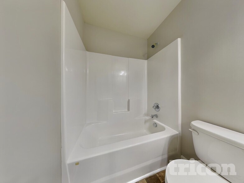 Building Photo - 4316 Traipse Path