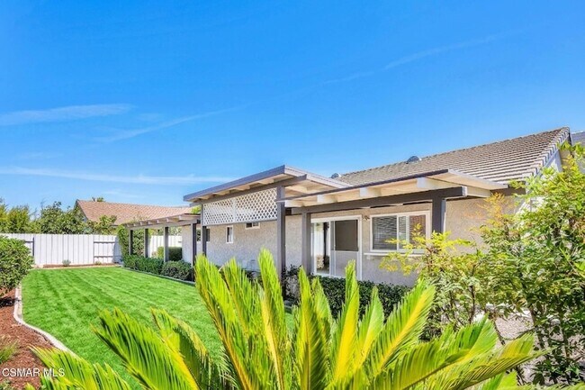 Building Photo - 418 Ramble Ridge Dr