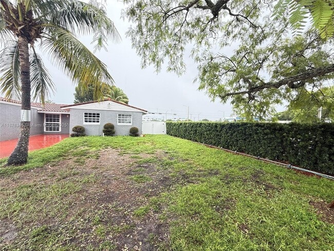 Primary Photo - 190 SW 72nd Terrace