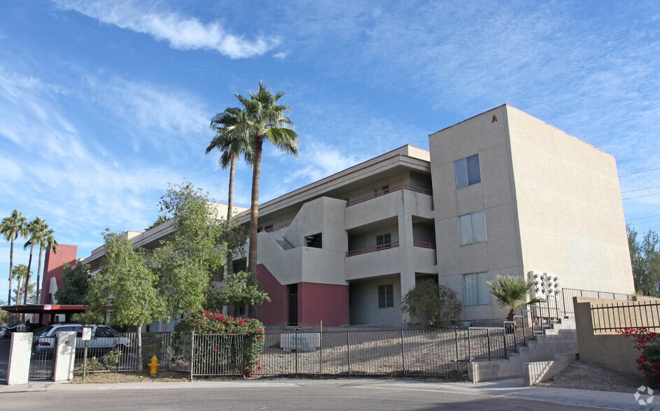 Papago Fairways 5343 E Taylor St Phoenix AZ 85008 Apartment Finder