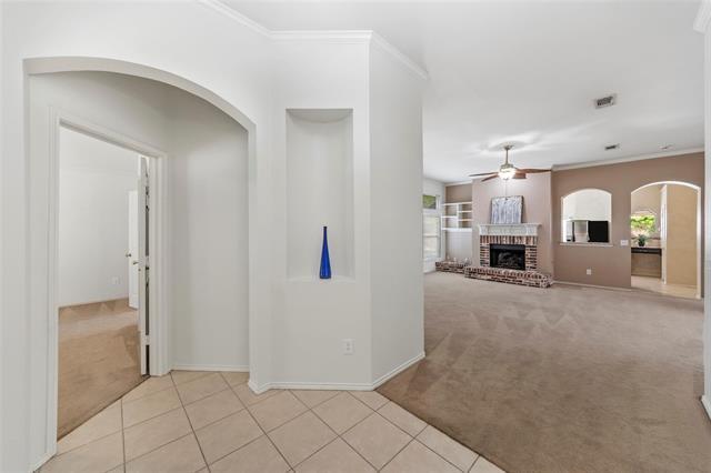 Building Photo - 10616 Red Cedar Dr