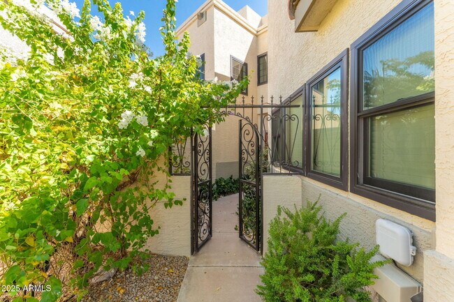 Building Photo - 23515 N 75th Pl