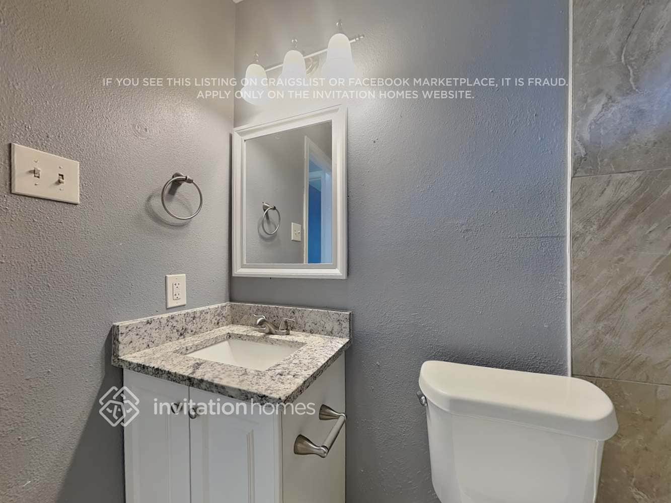 Building Photo - 1936 Ashley Dr