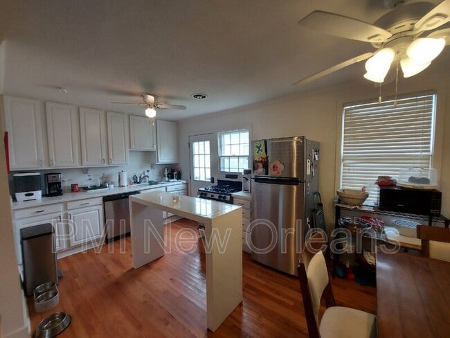 Building Photo - 12 Oaklawn Dr