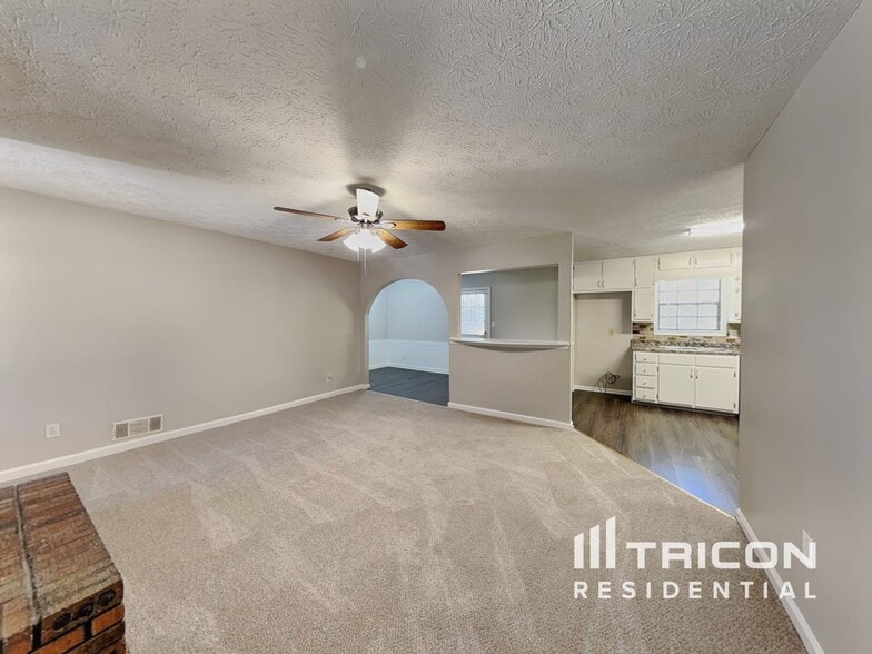 Building Photo - 65 Highland Cir