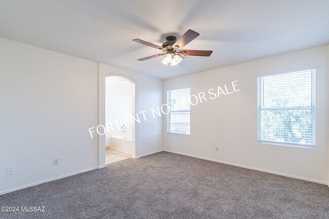 Building Photo - 7442 W Sonesta Dr