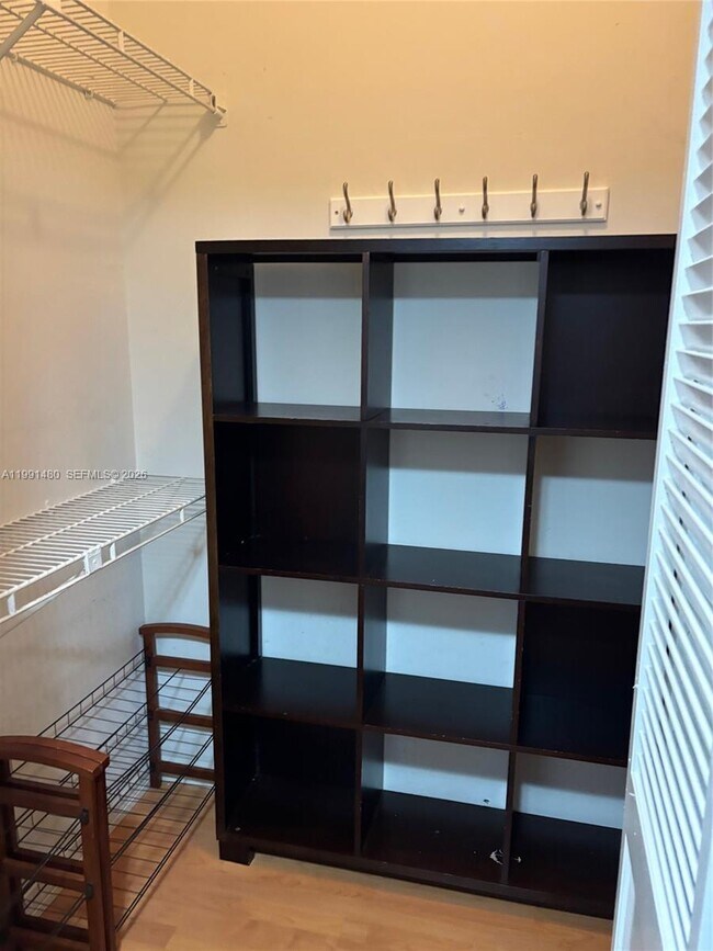 Building Photo - 201 Crandon Blvd