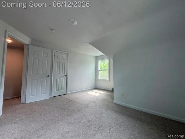 Building Photo - 12651 Kelly Rd