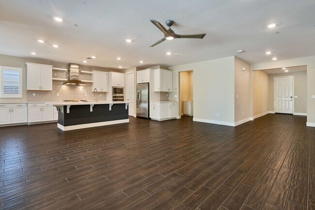 Building Photo - Folsom Ranch Gem – Newer 3BR Single-Story ...