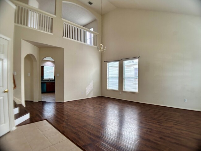 Building Photo - 25138 Bluma Ranch Dr