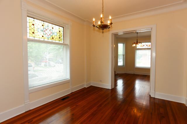 Building Photo - 3358 N Seminary Ave
